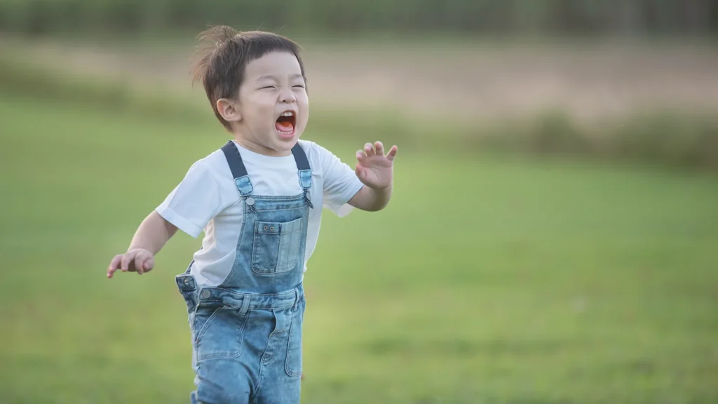 2歳児が喋らない？どうしてか、気になる原因と対処法を解説