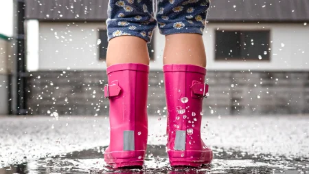 1歳〜5歳の雨の日あそび完全ガイド｜年齢別おすすめ室内遊び16選
