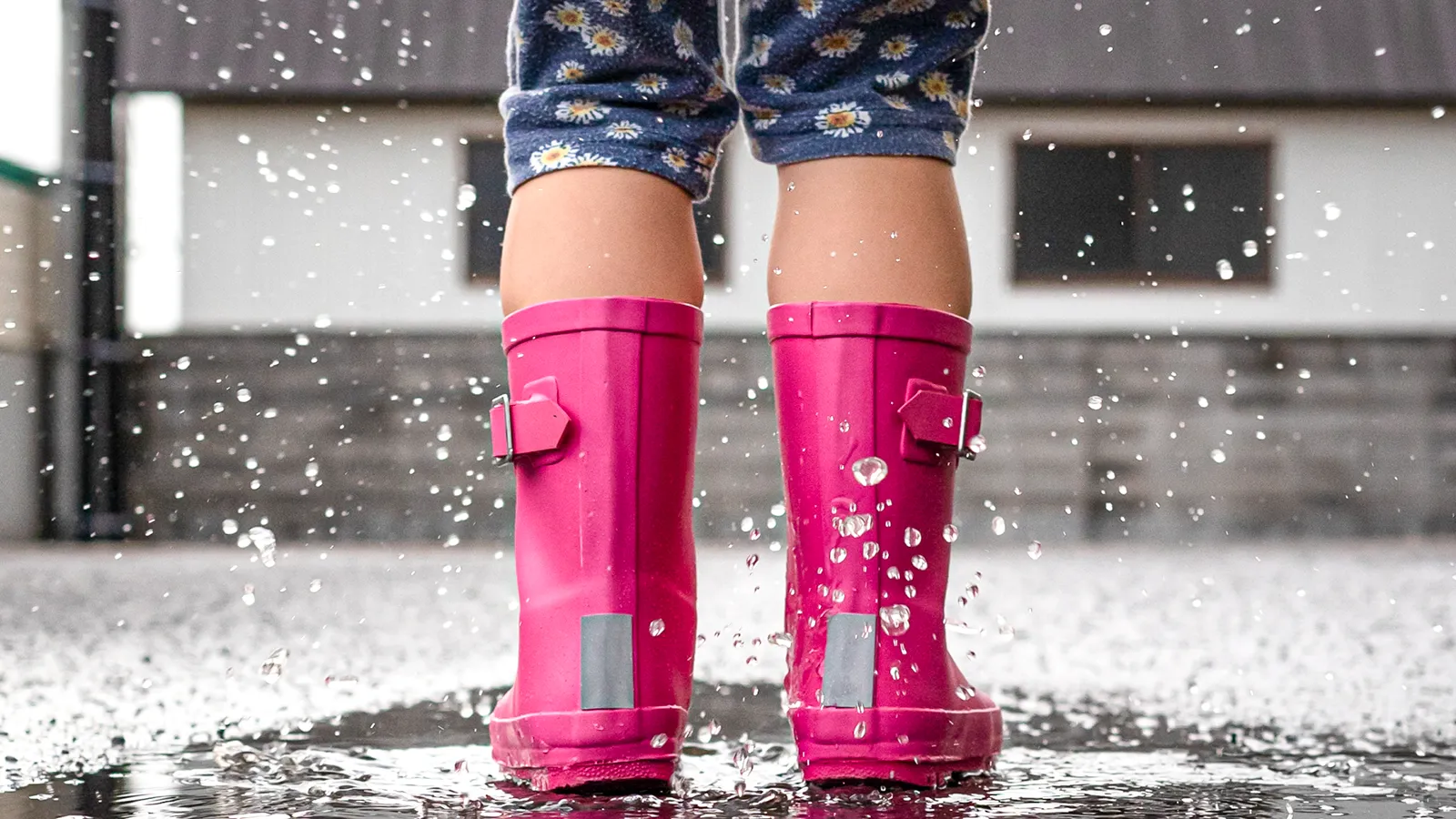 1歳〜5歳の雨の日あそび完全ガイド｜年齢別おすすめ室内遊び16選
